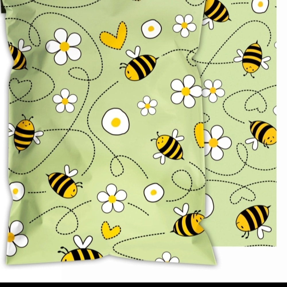12"x16" Polymailers Bee and Daisy Pattern New (10)